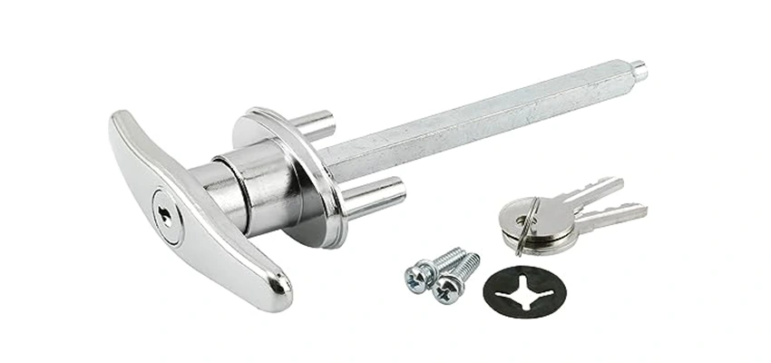 Old Style Garage Door Locks Replacements in Commerce, California