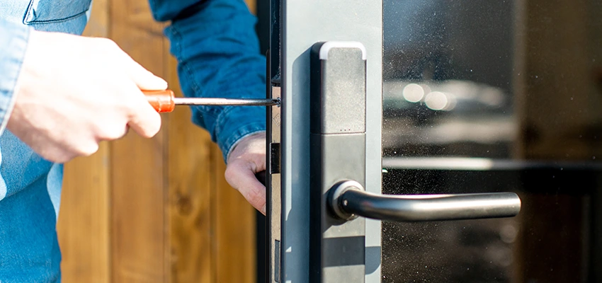Aluminium Door Lock Replacement in Commerce, California
