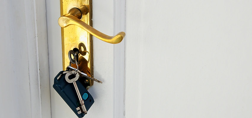 Broken Door Key Extraction in Commerce, CA
